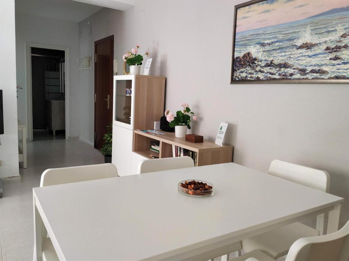 Elizabeth Beach Apartment With Seaviews! Torremolinos Exterior foto
